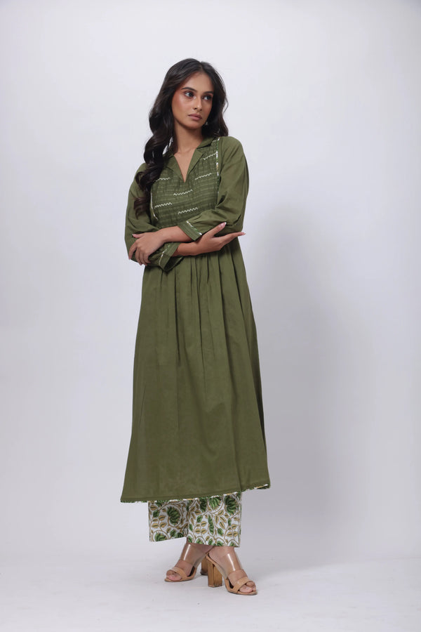 Printed Two Piece Suit Set in Olive Green