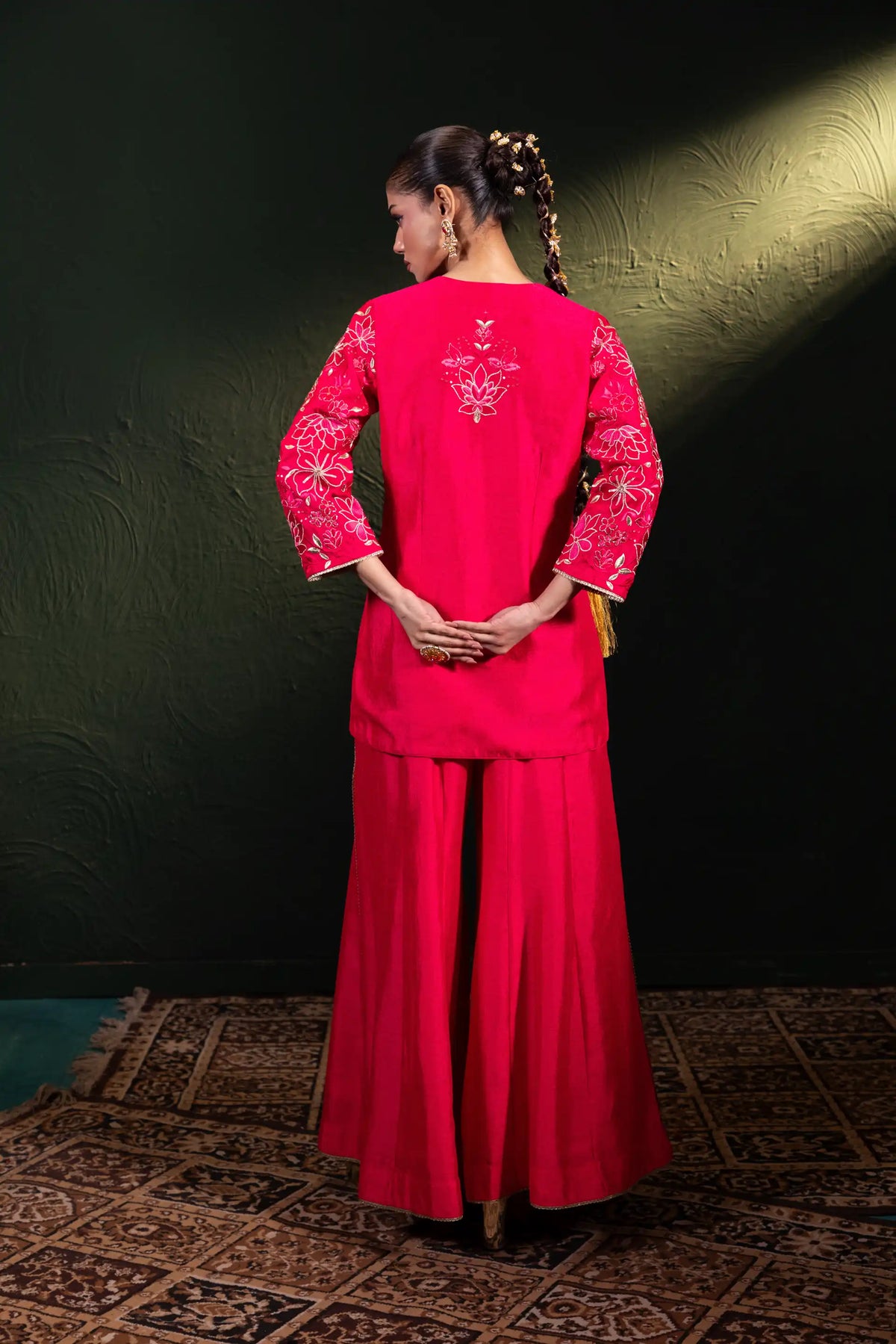 Embroidered Suit Set in Fuchsia Pink