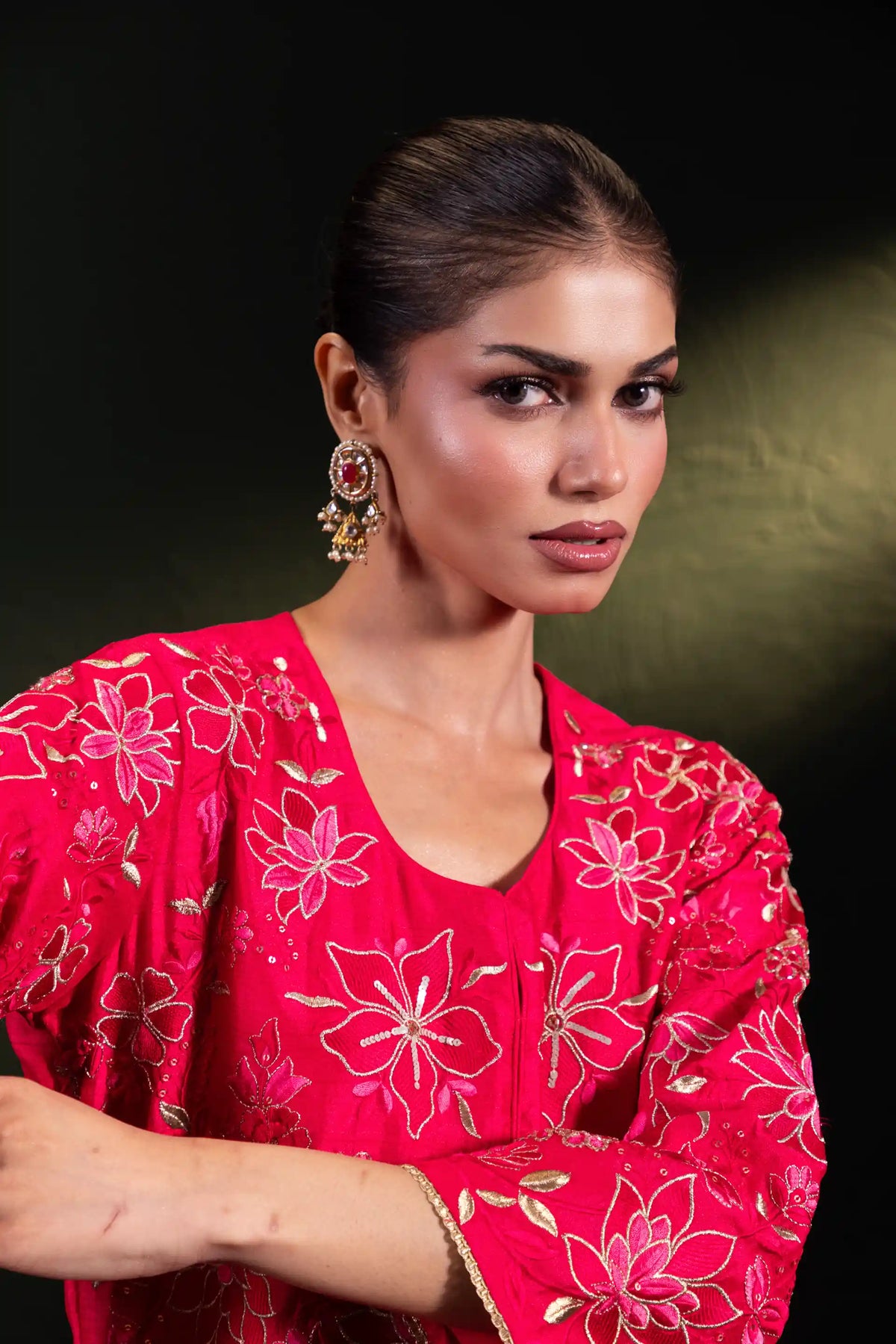 Embroidered Suit Set in Fuchsia Pink