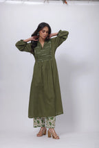 Printed Two Piece Suit Set in Olive Green