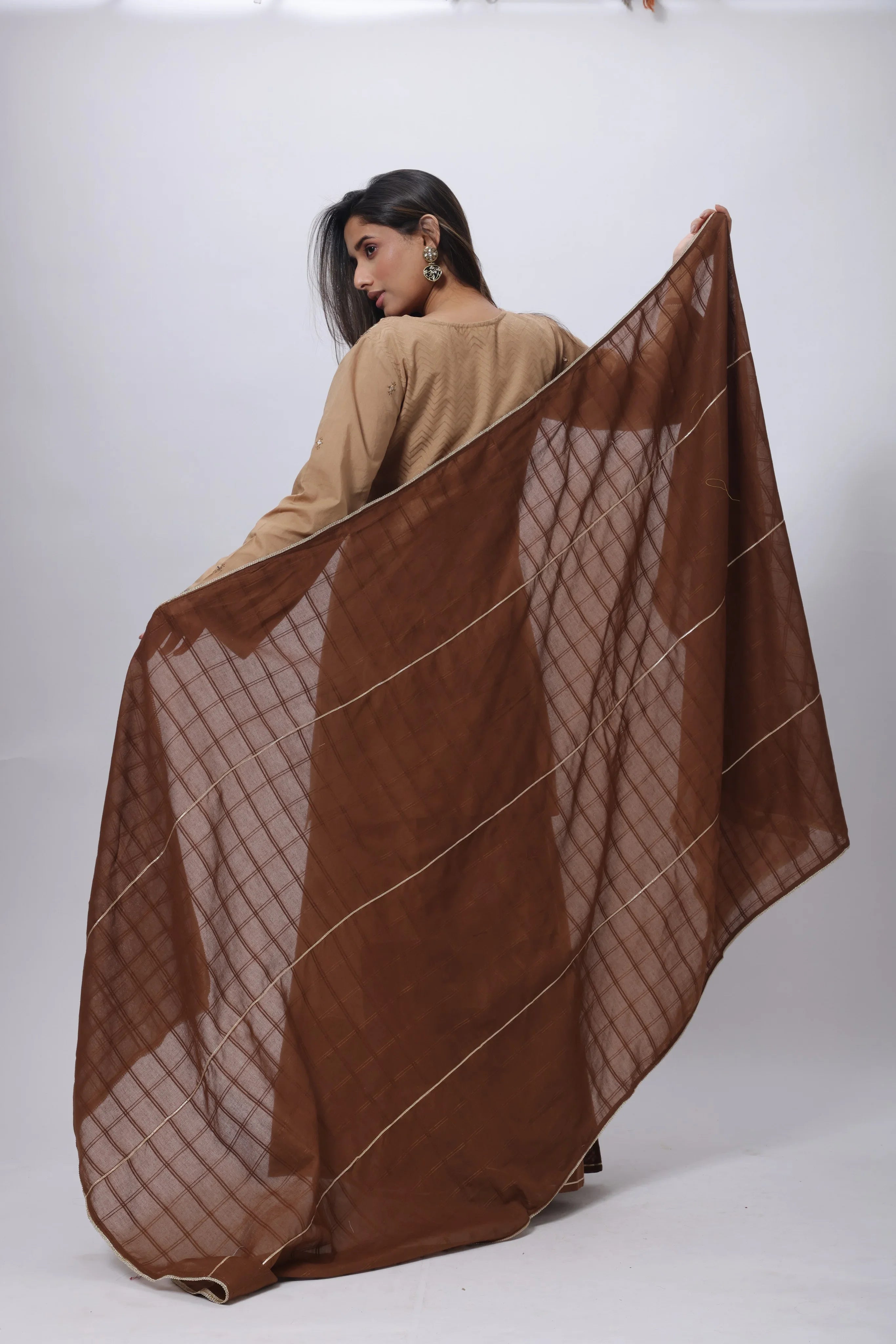 Textured Three Piece Suit Set in Brown