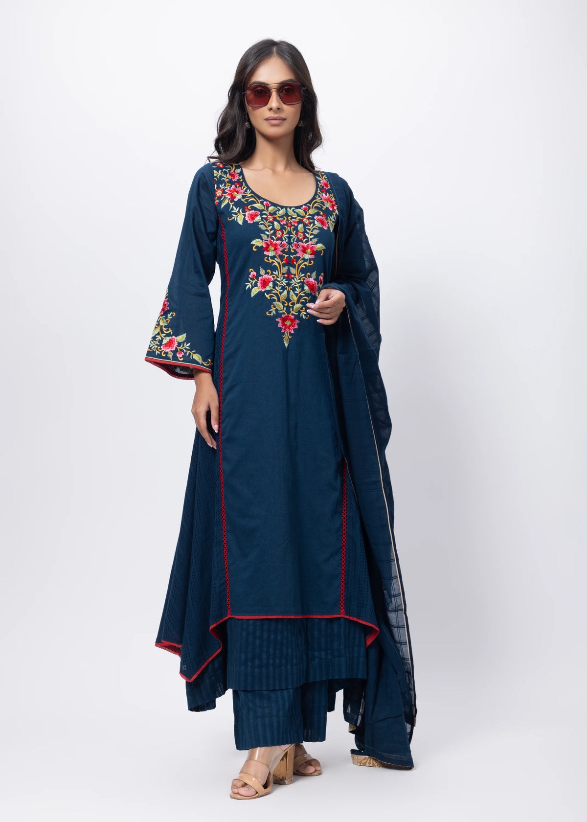 Princess Cut Three Piece Suit Set in Navy Blue